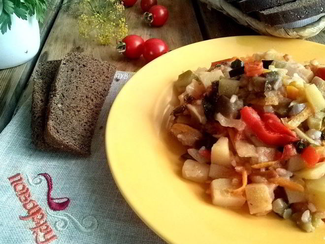 Рецепт овощного рагу с баклажанами и кабачками
