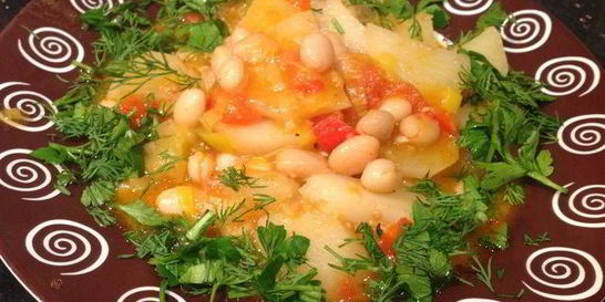 Овощное рагу с фасолью