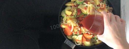 овощное рагу с кабачками, картошкой и капустой. Шаг 9