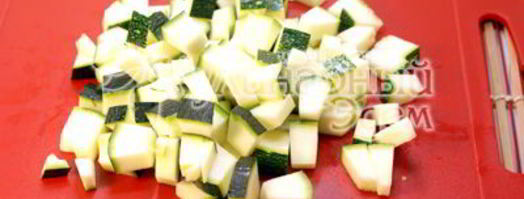 овощное рагу с кабачками цукини. Шаг 2