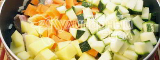овощное рагу с кабачками цукини. Шаг 4