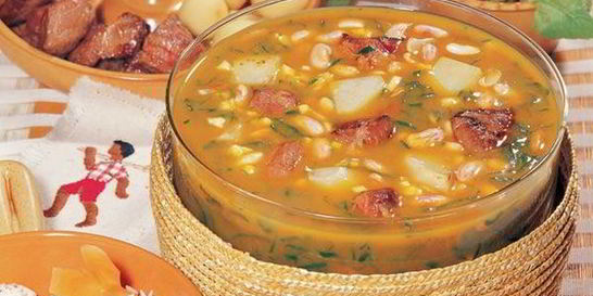 Овощное рагу с мясом и специями