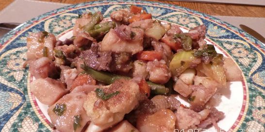 Овощное рагу с телятиной