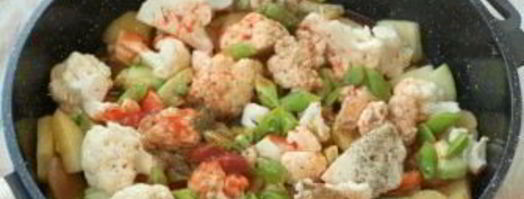 овощное рагу с цветной капустой и картошкой. Шаг 4