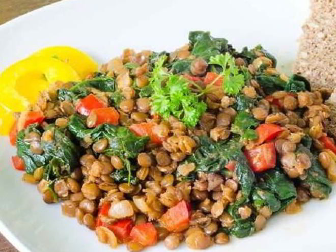 Рецепт рагу из чечевицы и шпината