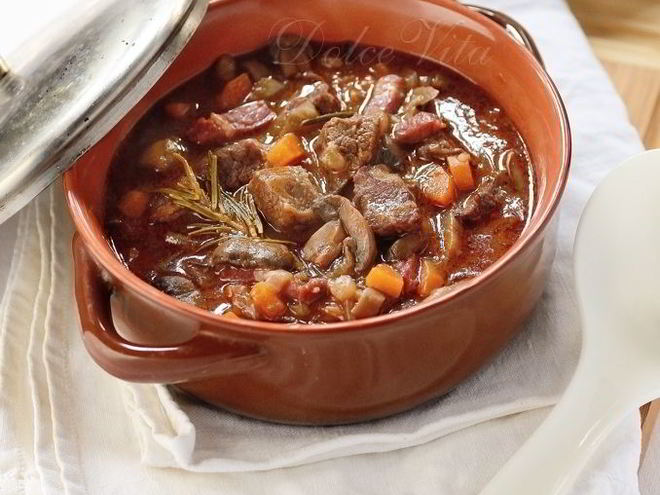 Рецепт рагу из говядины с грибами