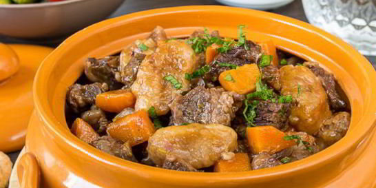 Рагу из говядины с грибными клецками