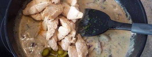 рагу из индейки по-строгановски. Шаг 7