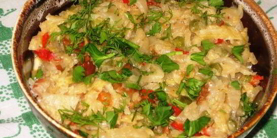 Рагу из пекинской капусты с лисичками