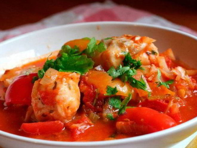 Рецепт вкусного рагу из овощей с куриным филе