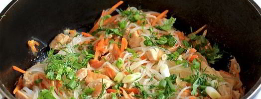 рисовая лапша с курицей и морковью. Шаг 10