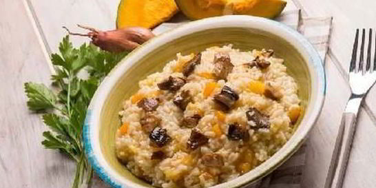 Осеннее ризотто с грибами и тыквой