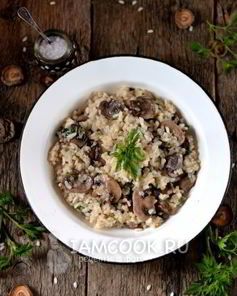 Постное ризотто с грибами