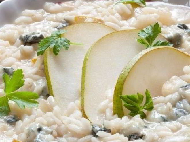 Рецепт ризотто с грушами и синим сыром