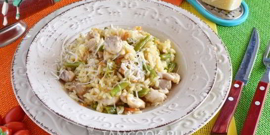 Ризотто с курицей и овощами