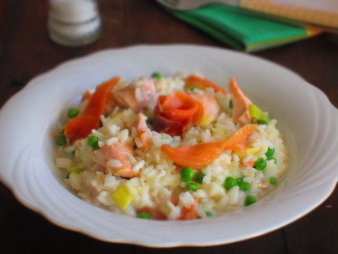 Рецепт ризотто с лососем и зеленым горошком