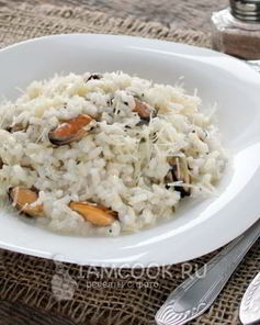 Ризотто с мидиями