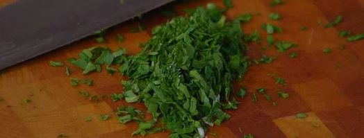 ризотто с перепелиными яйцами и копченым салом. Шаг 9