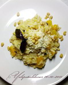 Ризотто с тыквой, брынзой и кедровыми орешками