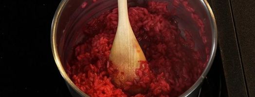 сибас на свекольном ризотто со сливочно-сырным соусом. Шаг 4