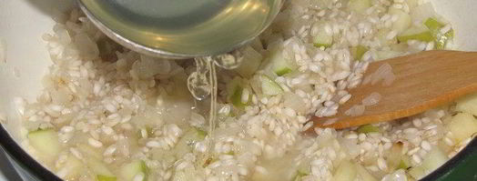 яблочное ризотто с копченым лососем. Шаг 8