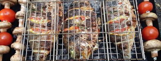 дорада с овощами, запеченая на углях. Шаг 3