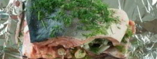 горбуша в фольге на углях. Шаг 3