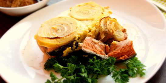 Красная рыба запеченная