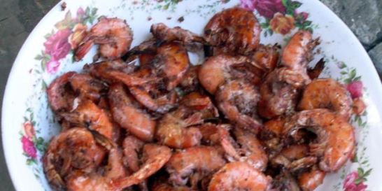 Креветки на мангале