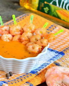 Креветки с морковным соусом