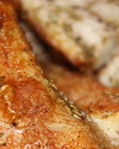 Морской окунь с хрустящей корочкой