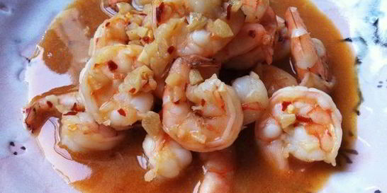 Острые креветки в соусе
