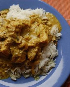 Палтус, тушеный в кокосовом молоке