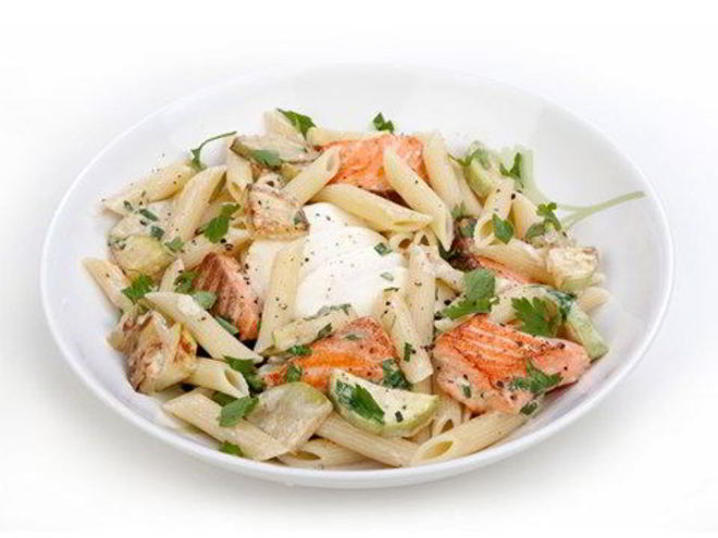 Рецепт пенне с форелью и моцареллой