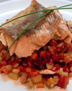 Рыба с овощами, запеченная в фольге