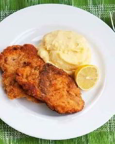 Рыба в кляре с картофельным пюре