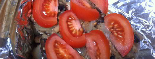 рыба, запеченная с грибами и помидорами. Шаг 4