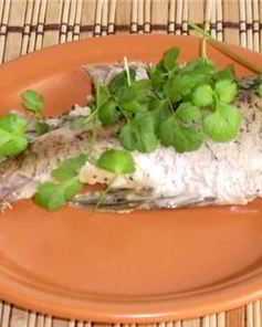 Щука со сметаной в духовке