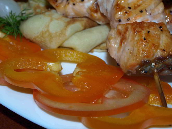 Рецепт семги на шпажках, запеченная в духовке