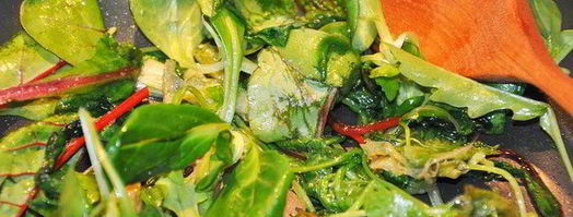 семга с овощами и салатом под горчично-медовой заправкой. Шаг 3