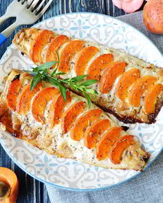 Скумбрия с абрикосами