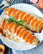 Скумбрия с абрикосами