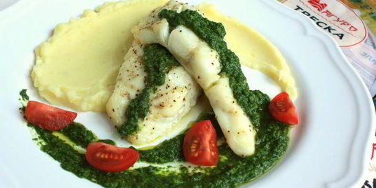 Треска по-аргентински с соусом чимичурри