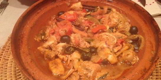 Тушеная рыба с овощами