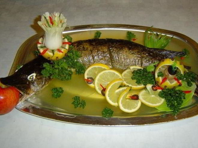 Рецепт заливной щуки с овощами