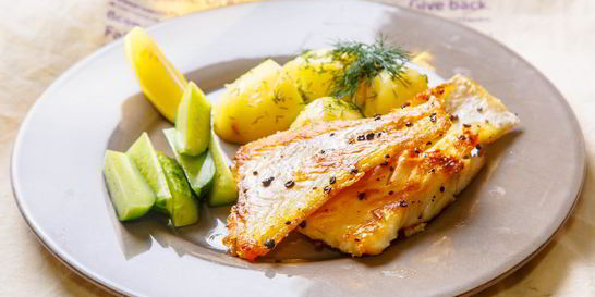 Жареная рыба с картофелем