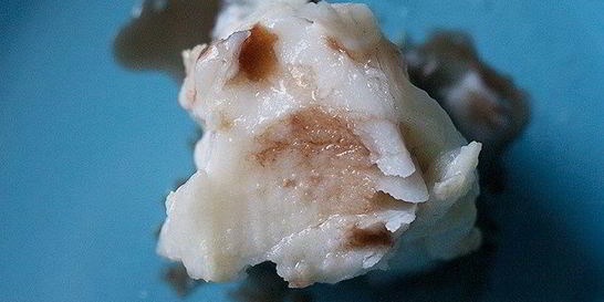 Зубатка синяя с соусом наршараб