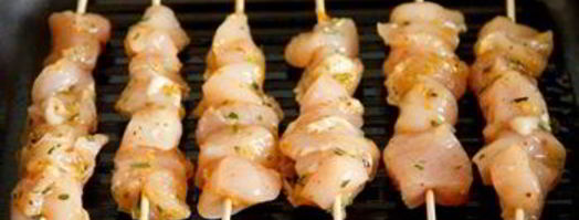 куриные шашлычки в розмариново-апельсиновом маринаде. Шаг 6