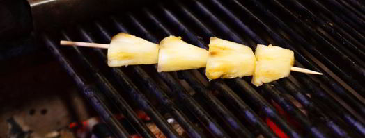 шашлычки из ананаса. Шаг 4