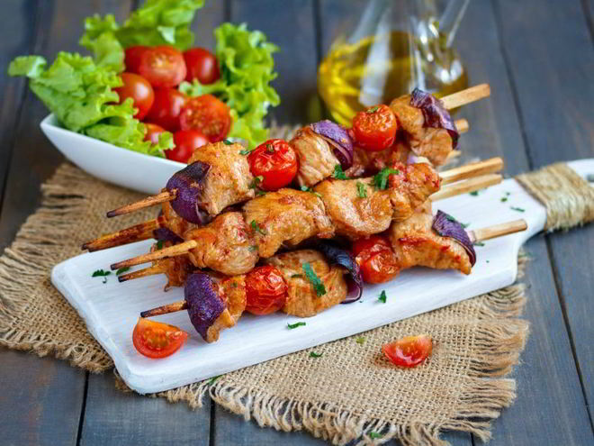 Рецепт шашлычков из индейки на шпажках в духовке